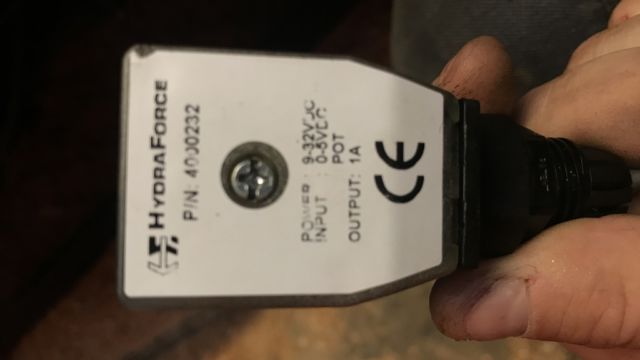 Connecteur-hydraforce-AMADA