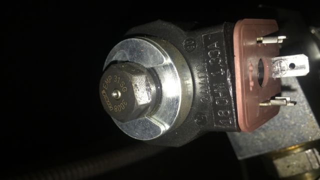 Connecteur-hydraforce-AMADA